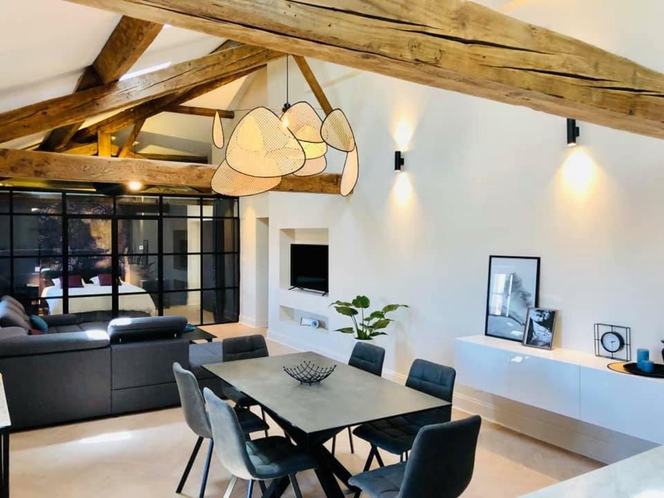 Loft Chic Apartment Carcassonne Bagian luar foto
