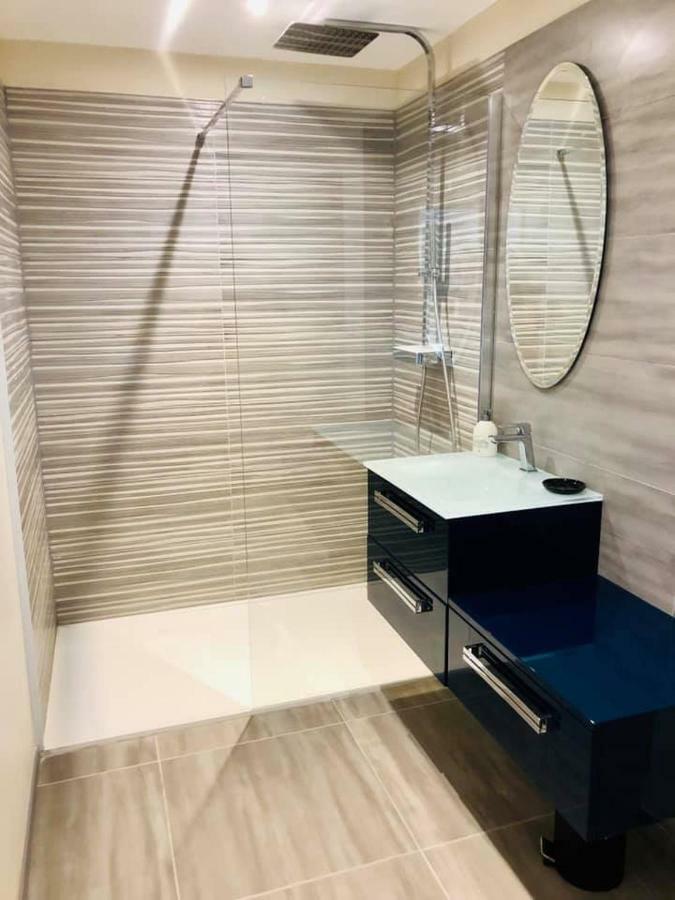 Loft Chic Apartment Carcassonne Bagian luar foto